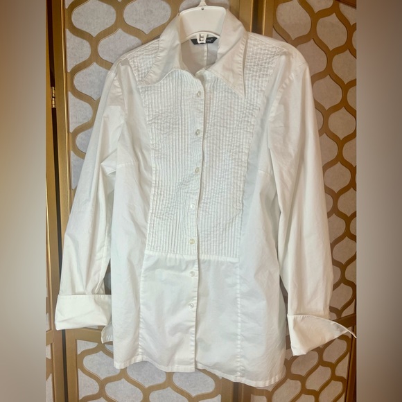 Samuel Dong White Button Down Shirt. Sz M - Picture 3 of 8